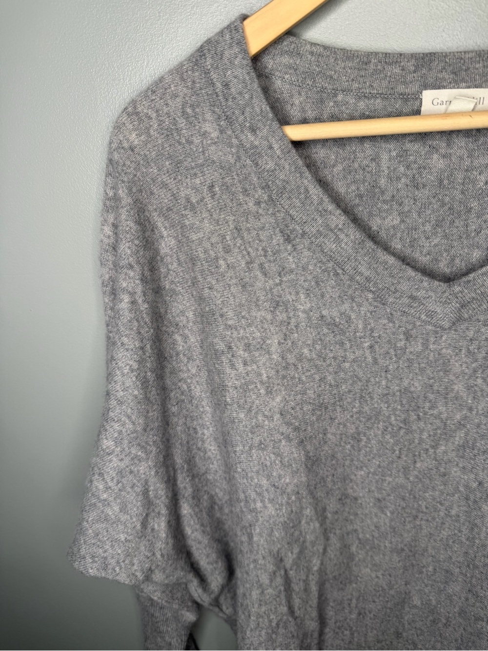 Garnet Hill Essential Cashmere V-Neck Sweater - Picture 6 of 13